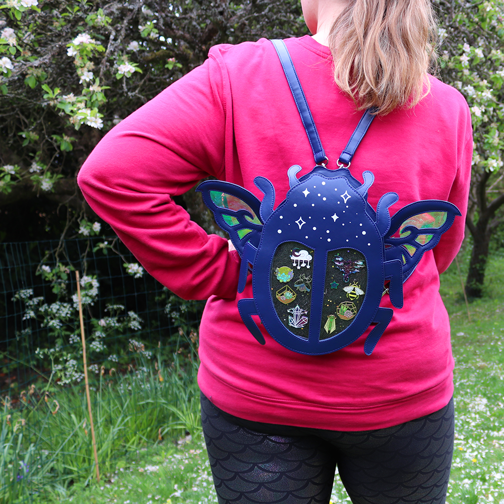 Beetle Ita Bag - Holographic Black