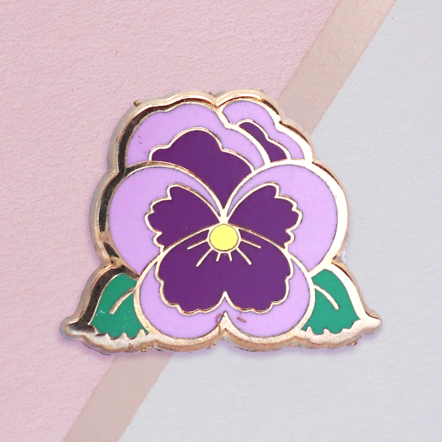 Pansy Mini Pin