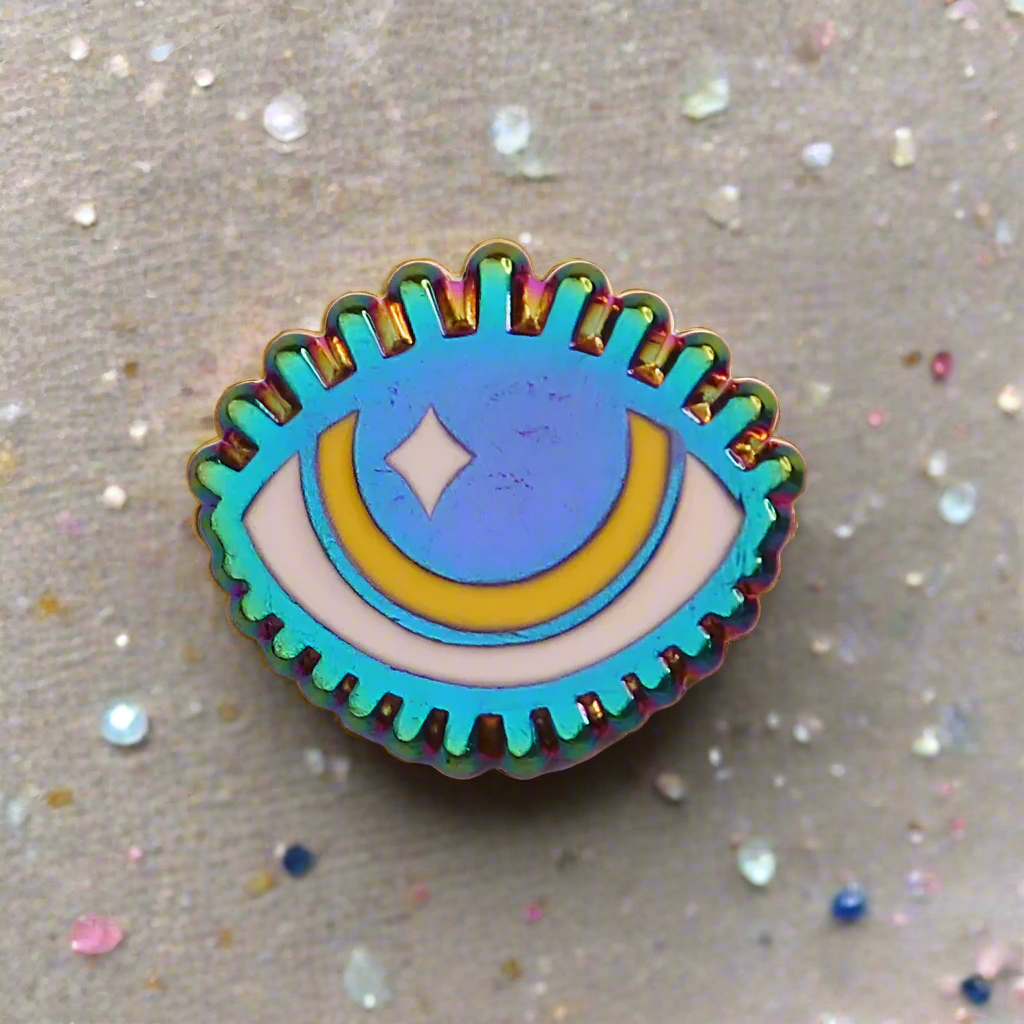Rainbow Hooded Eye Mini Pin