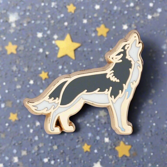 Wolf Mini Pin